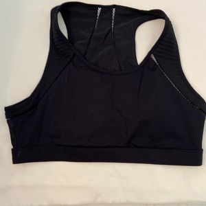 Fabletics sports bra